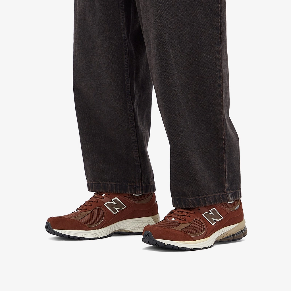 New Balance M2002RFF Brown